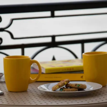 Apartment Maltese Balcony
