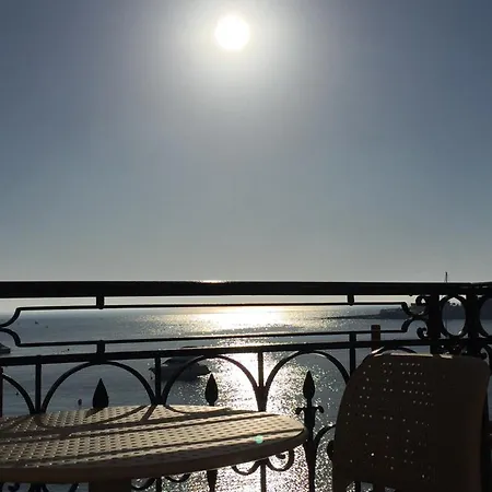 Daire Maltese Balcony *